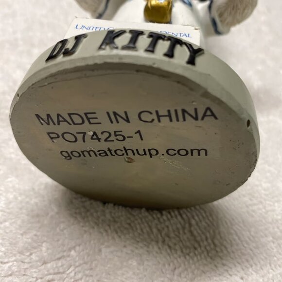 Collectible Figure - DJ kitty Tampa Bay Devil Rays Baseball Figurine - Picture 4 of 5